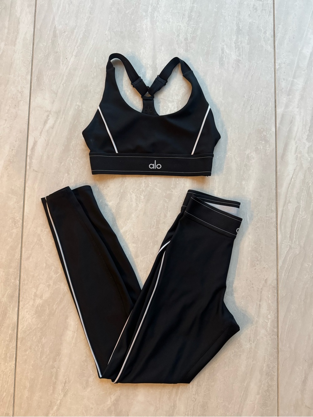 ALO Yoga Black Leggings with White Piping